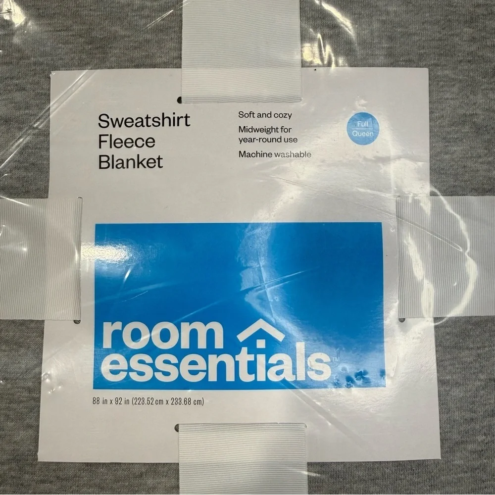 Room Essentials Light Gray Sweatshirt Fleece Blanket